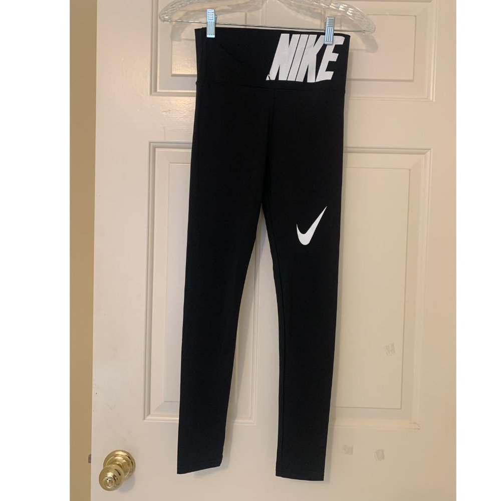 Stylish Everyday Black Leggings